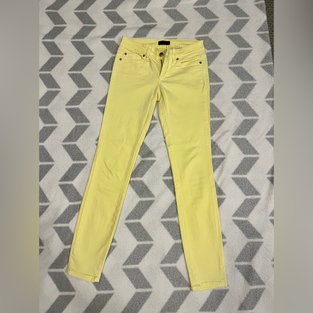 Neon yellow Bebe pants, had them on once at the baby shower, they are brand new